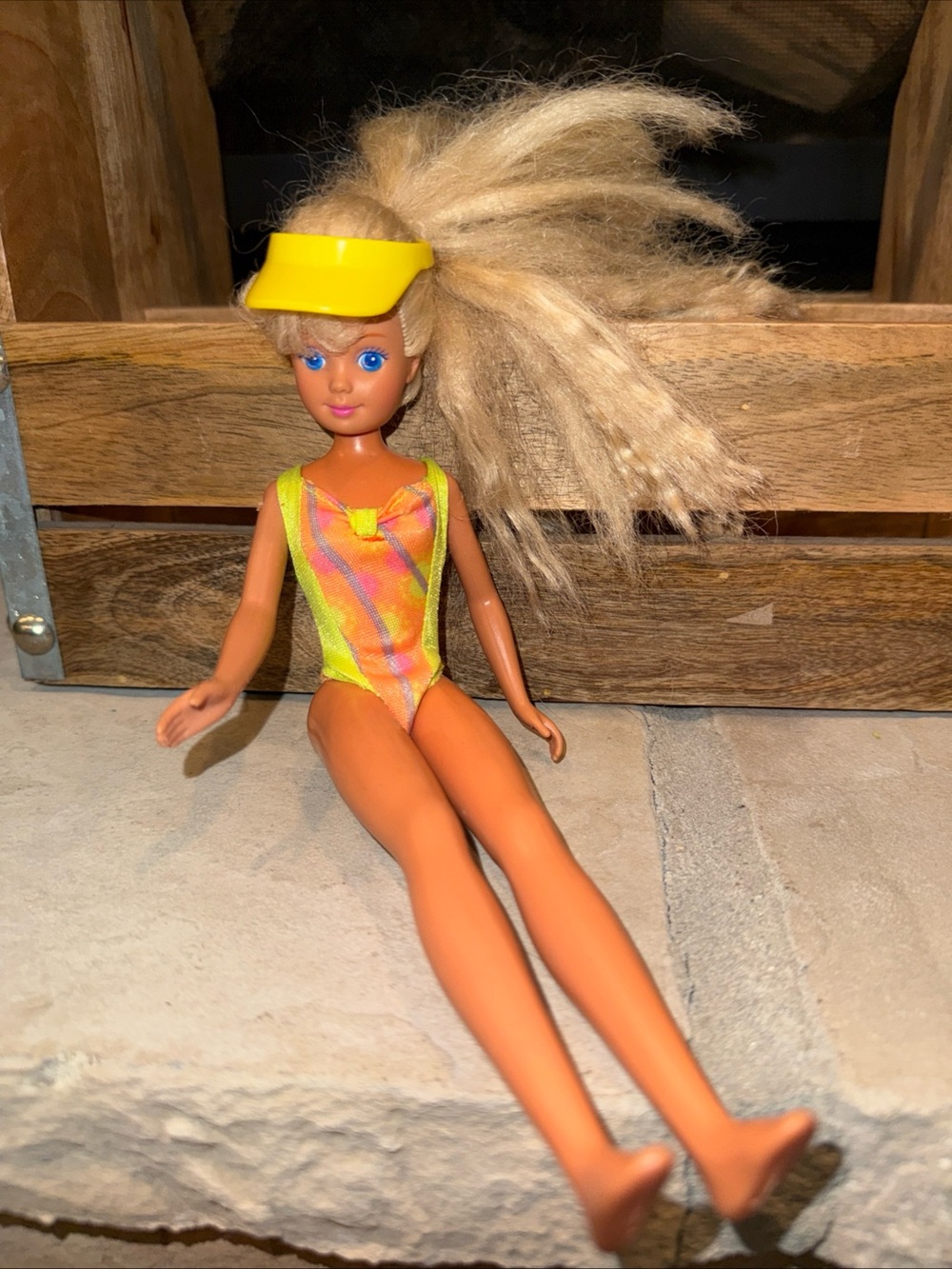 Barbie Vintage Skipper In Swimsuite